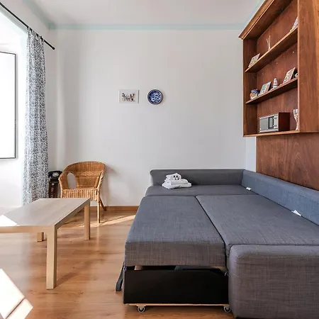 Alfama 2nd Floor Amazing River View Apartment