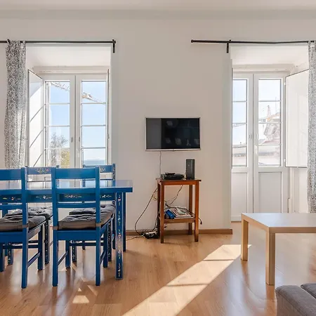 Alfama 2nd Floor Amazing River View Appartement